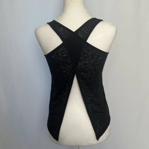 NWOT / Ivivva tank top - Picture 3 of 5